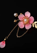 Lataa kuva Galleria-katseluun, Sakura Petal -rintakoru | Kulta
