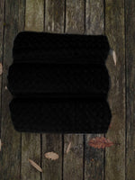 Lataa kuva Galleria-katseluun, Ekologinen ja ajaton musta Blanco vohvelipyyhe on kierrätyspuuvillaa. Punaisen Norsun pyyhkeet on käsintehty Turussa ja valmistettu teollisuuden ylijäämästä.
