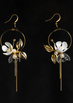 Lataa kuva Galleria-katseluun, Floral Moon -korvakorut | Kulta, hopea
